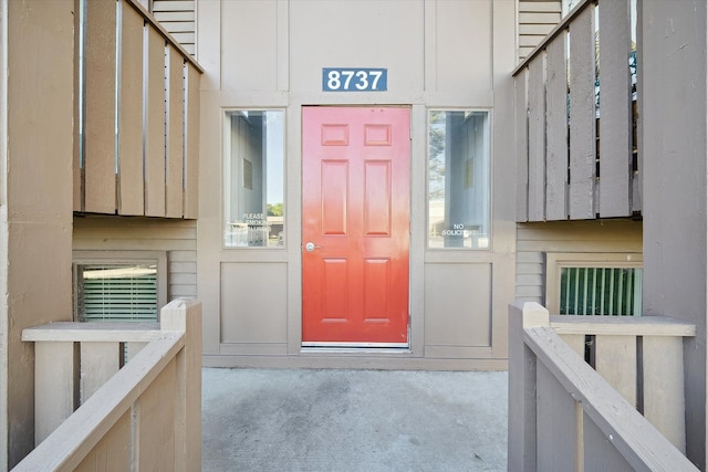 view of entrance to property