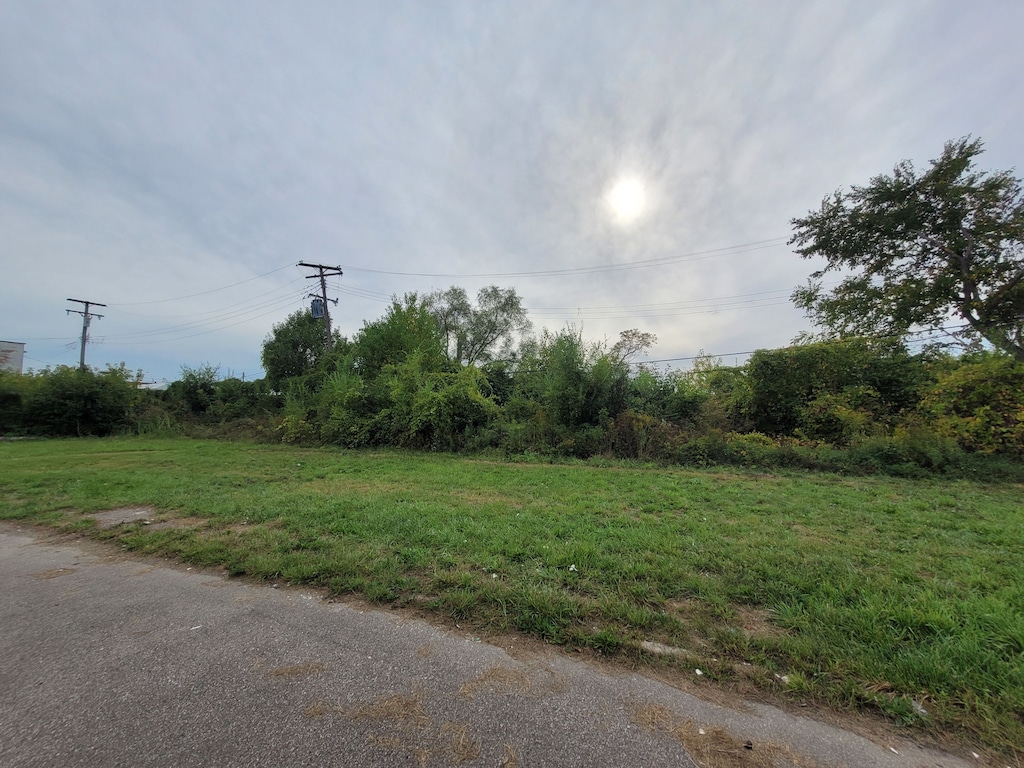 471 Jefferson, Detroit, MI 48207