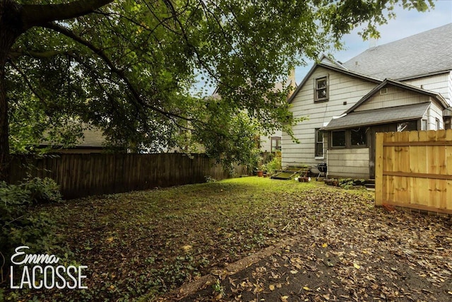 318 Diamond Ave SE, Grand Rapids, MI 49506 - view of yard