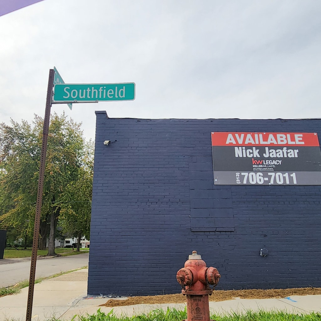 8441 Southfield Fwy, Detroit, MI 48228
