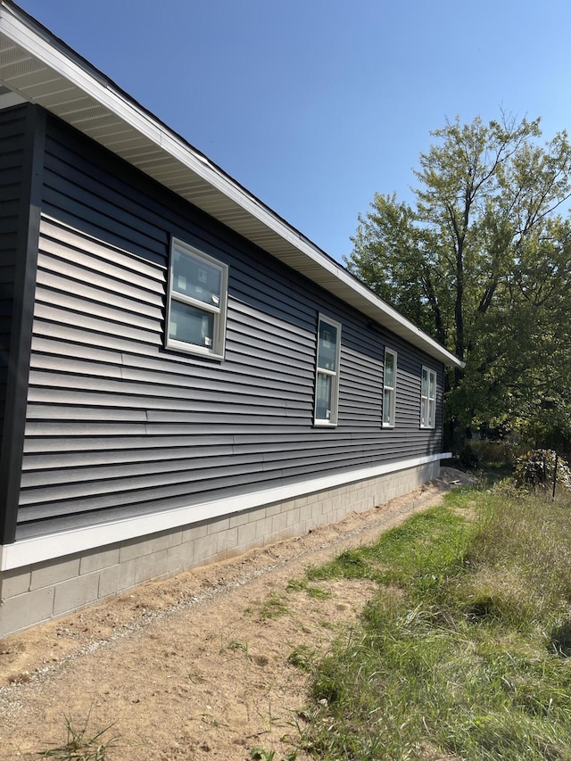 6193 S Pere Marquette Hwy, Pentwater, MI 49449 - view of side of home