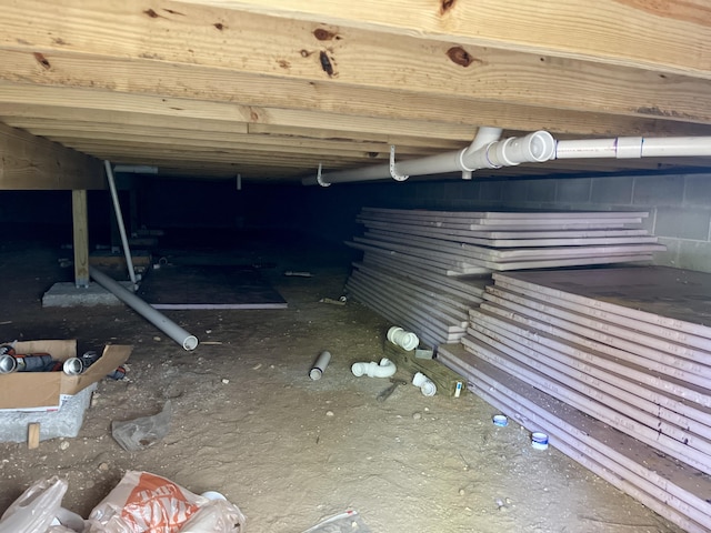 6193 S Pere Marquette Hwy, Pentwater, MI 49449 - view of inside crawl space
