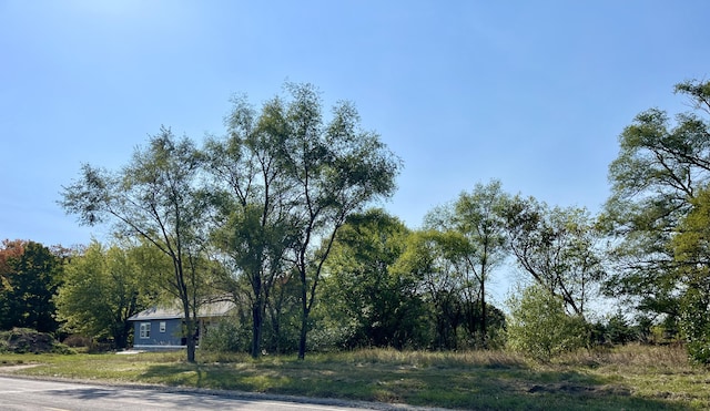 6193 S Pere Marquette Hwy, Pentwater, MI 49449 - view of road