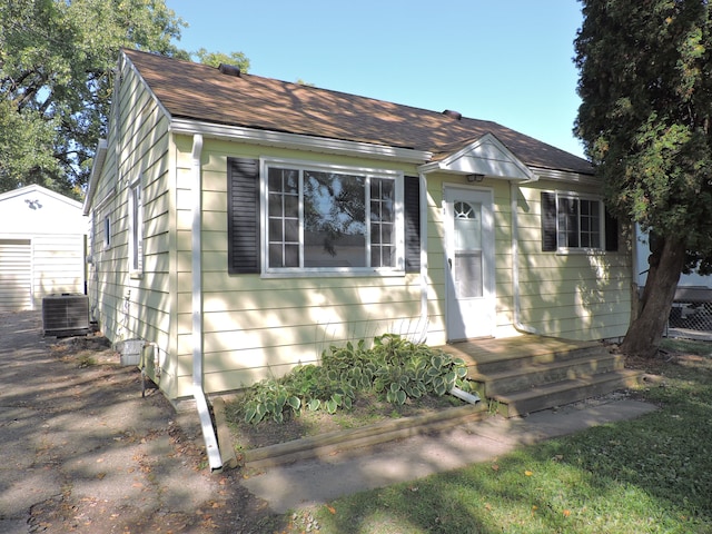 view of front of home featuring central AC