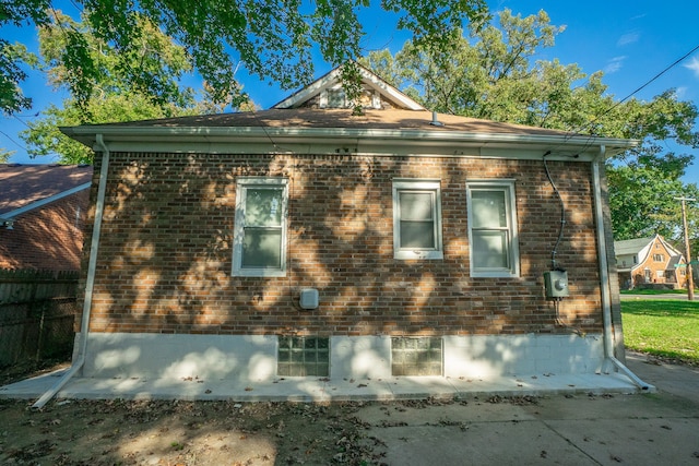 view of side of property