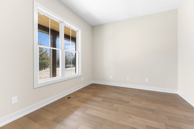 empty room featuring light hardwood / wood-style floors