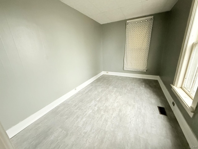 empty room featuring light hardwood / wood-style flooring