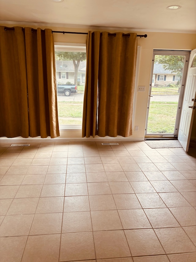 view of tiled spare room