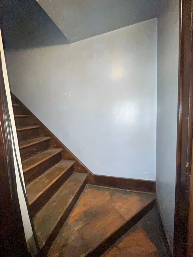 15782 Ohio St, Detroit, MI 48238 - view of stairway
