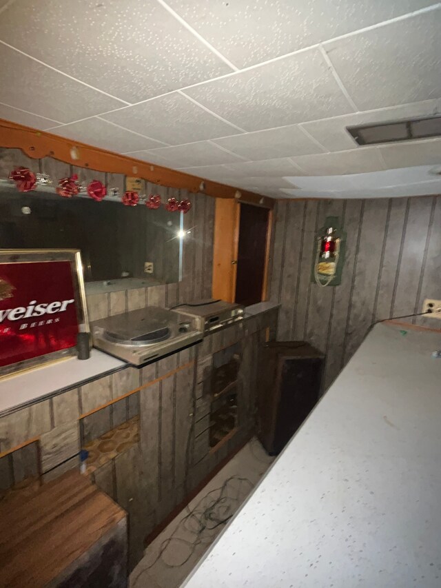 15782 Ohio St, Detroit, MI 48238 - bar with a drop ceiling