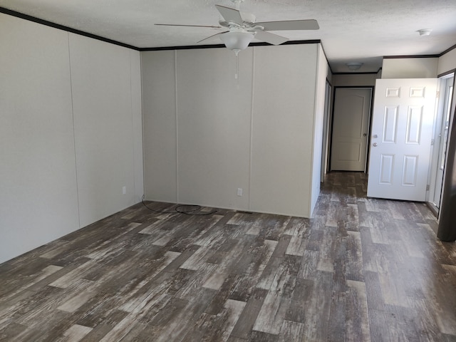 38082 Versailles St, Clinton Township, MI 48038 - photo 4