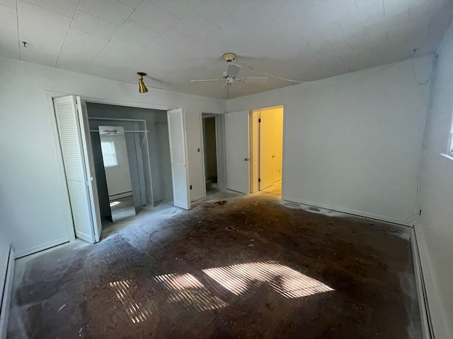 unfurnished room with ceiling fan