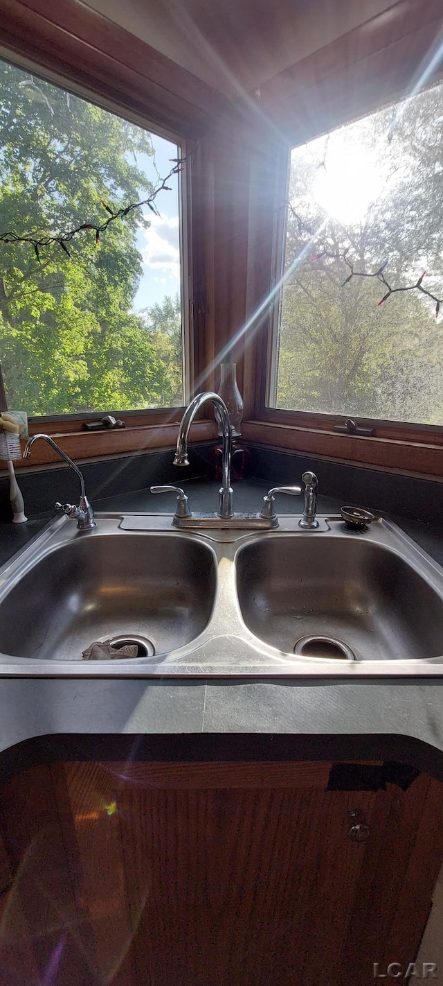 room details with sink