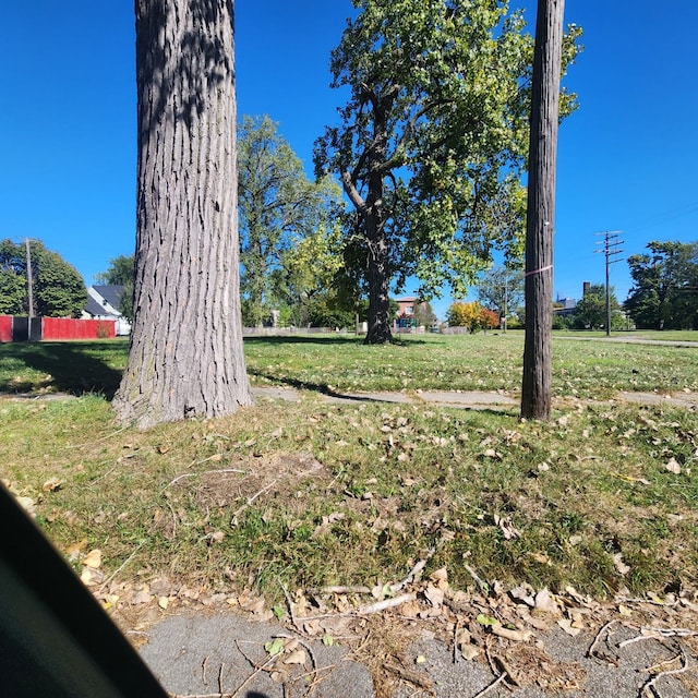 2700 Huron St, Detroit, MI 48216