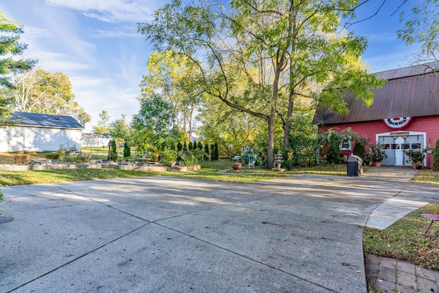 327 Reid Rd, Grand Blanc, MI 48439 - exterior space with a barn and driveway