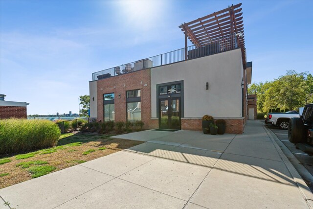 3320 Spinnaker Ln Unit 11B, Detroit, MI 48207 - view of property
