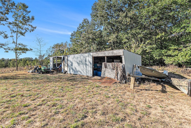 view of outbuilding