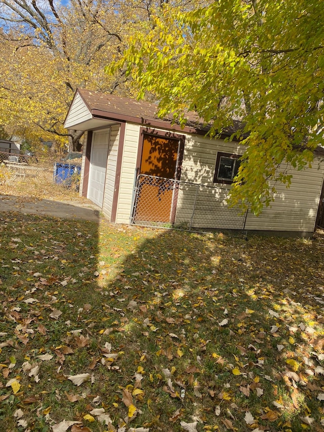 view of outbuilding