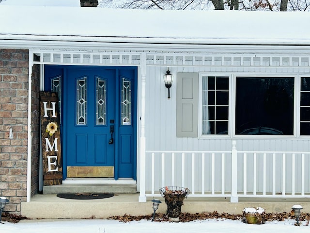 view of property entrance
