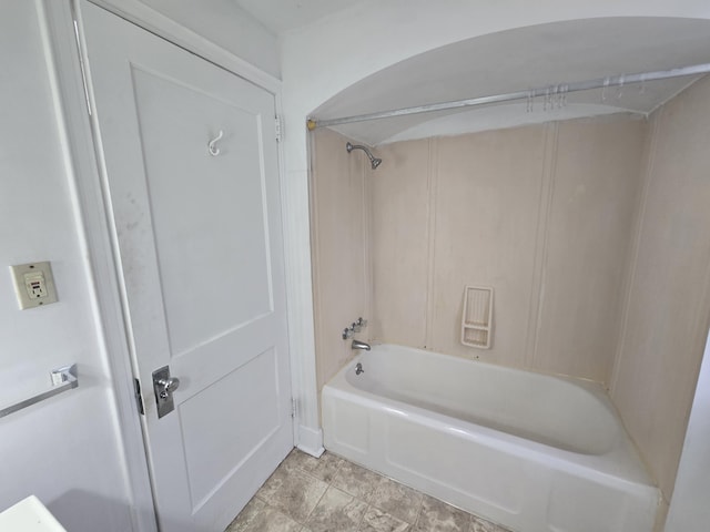 bathroom featuring shower / washtub combination