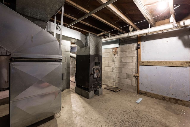 utility room with heating unit