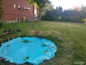 7603 Kentucky St, Dearborn, MI 48126 - view of grassy yard