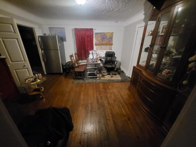 7603 Kentucky St, Dearborn, MI 48126 - office area featuring wood-type flooring and a textured ceiling