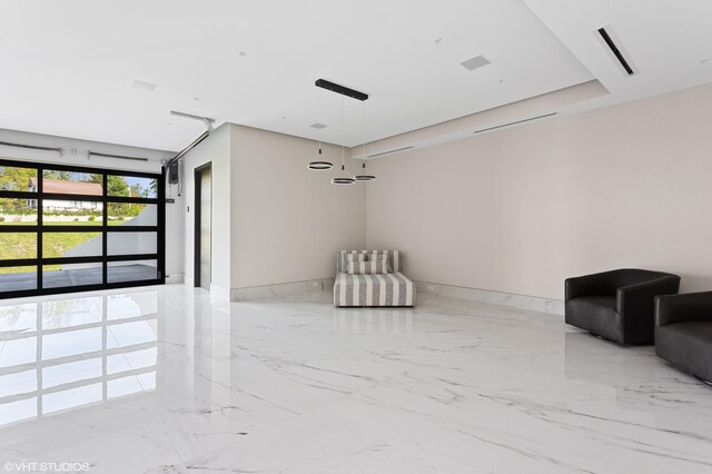 639 Sul Lago Ave S, Benton Harbor, MI 49022 - view of community lobby