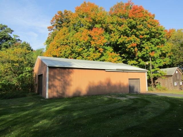 Listing photo 3 for 4450 Scribner Rd Rd, Durand MI 48429