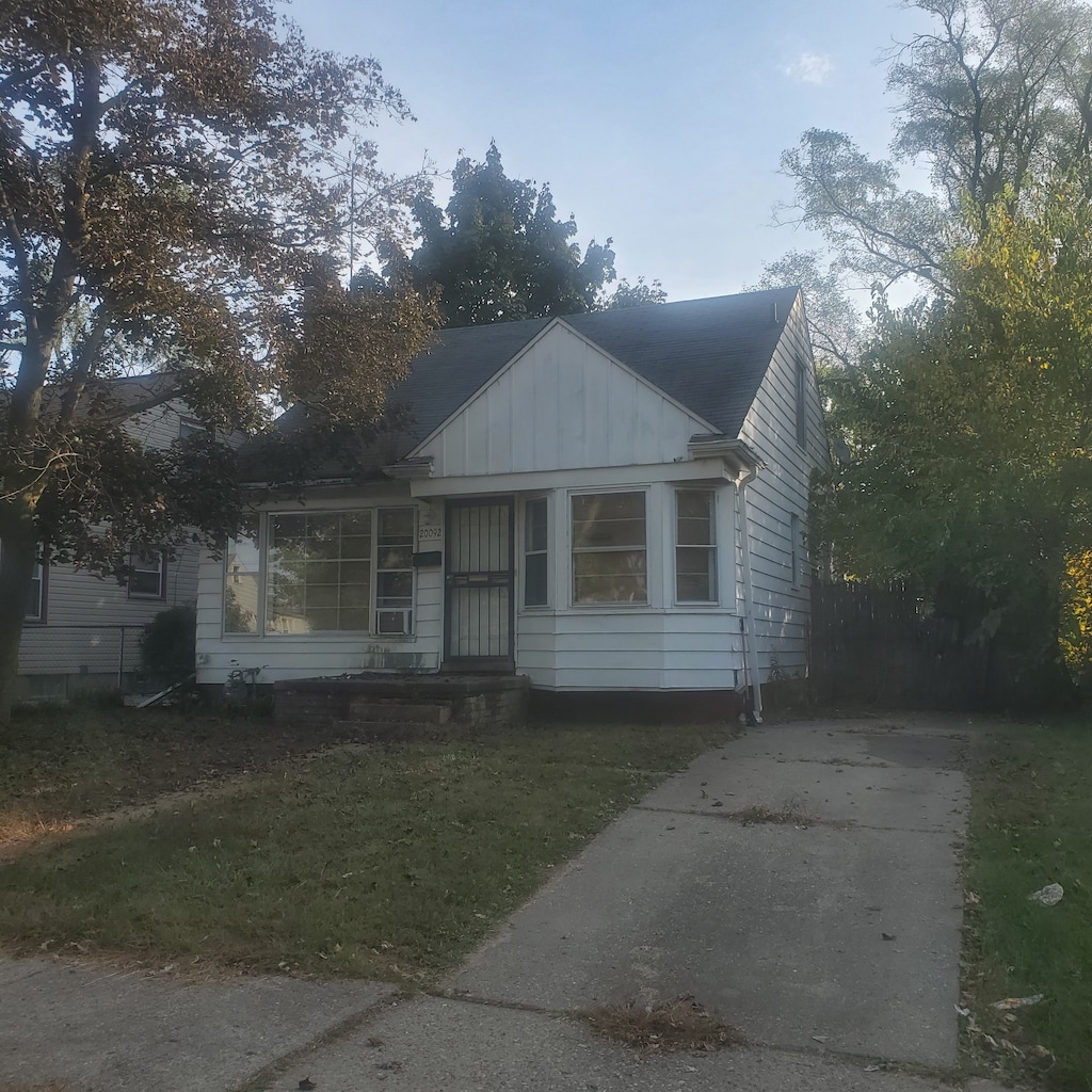 view of bungalow-style house