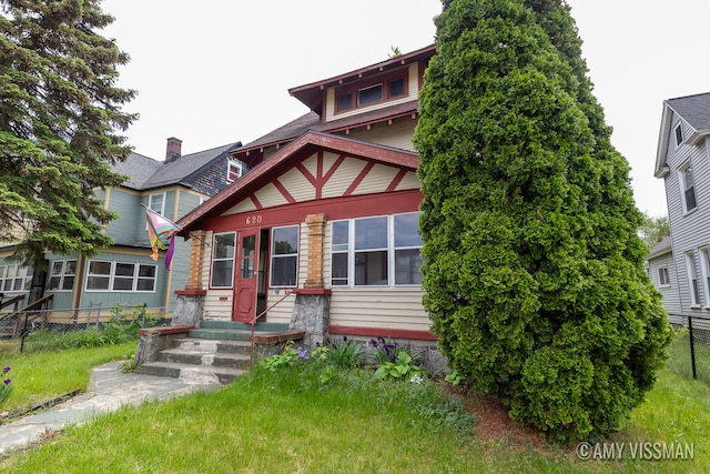 view of front of house