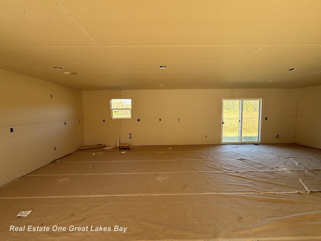 7585 S Steel Rd, Saint Charles, MI 48655 - view of empty room
