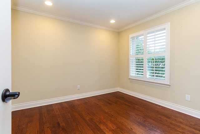 4345 Pine Tree Trl, Bloomfield Hills, MI 48302 - empty room featuring ornamental molding, dark wood-type flooring, baseboards, and recessed lighting