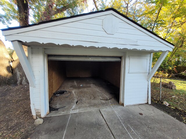 15836 Patton St, Detroit, MI 48223 - detached garage with concrete driveway