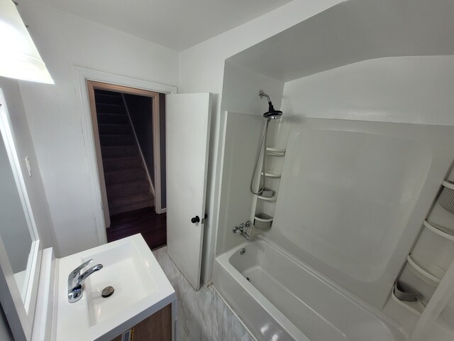 15836 Patton St, Detroit, MI 48223 - full bath with washtub / shower combination and vanity