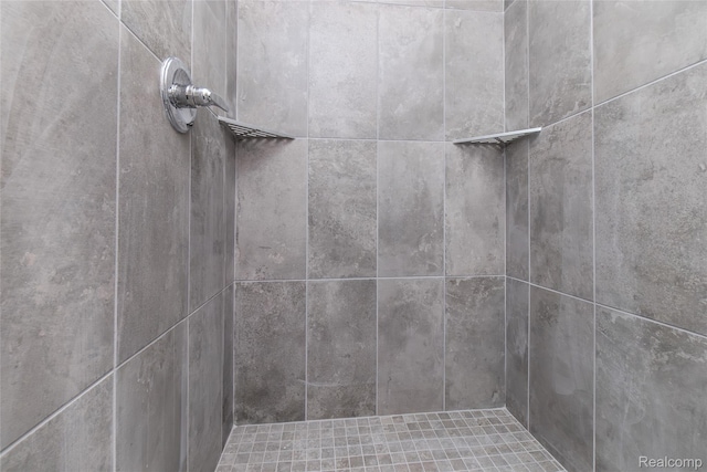 25535 Grandview Ln Unit 30, Novi, MI 48375 - bathroom view of tiled shower