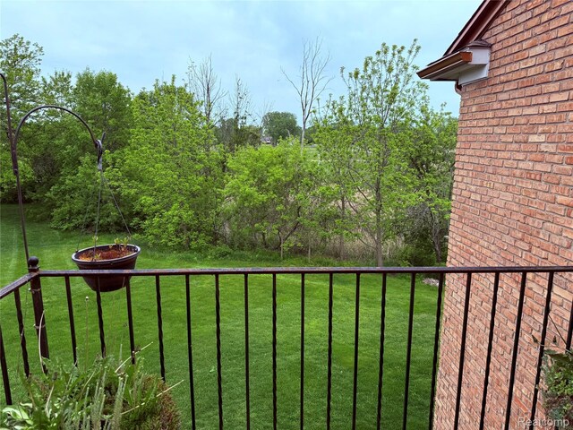 51316 Johns Dr Unit 14, Chesterfield, MI 48047 - view of grassy yard