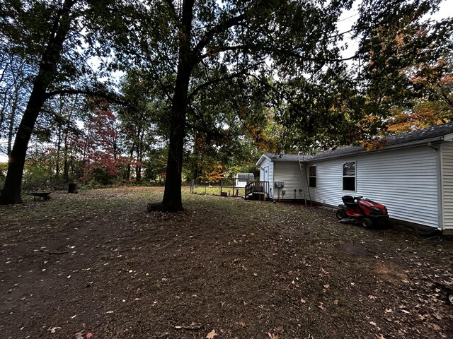 3714 W Hastings Lake Rd, Jonesville, MI 49250 - view of yard