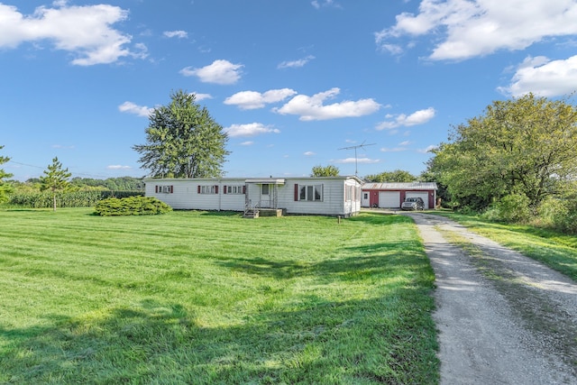 view of front of home with a front lawn