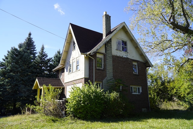 view of property exterior