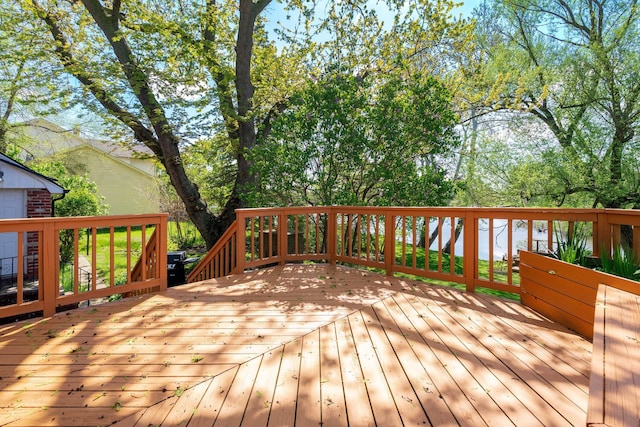 5721 Corunna Ave, Clarkston, MI 48346 - view of deck
