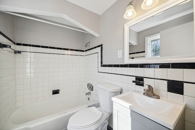 19789-19791 Meyers Rd, Detroit, MI 48235 - full bath featuring shower / tub combination, toilet, vanity, and tile walls