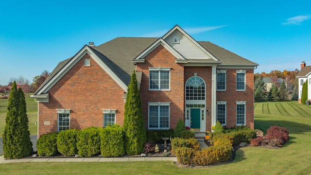 view of front of house with a front yard