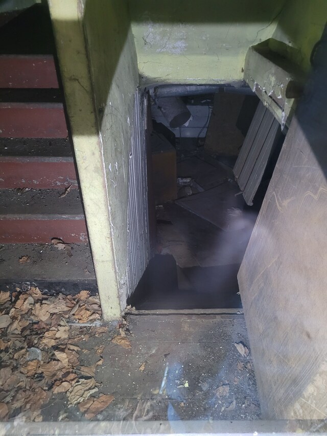 4824 Cortland St, Detroit, MI 48204 - view of stairway