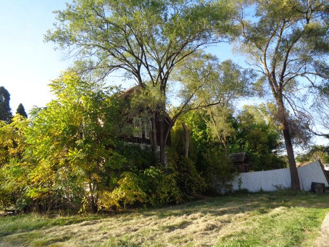 14531 Lappin St, Detroit, MI 48205 - view of yard