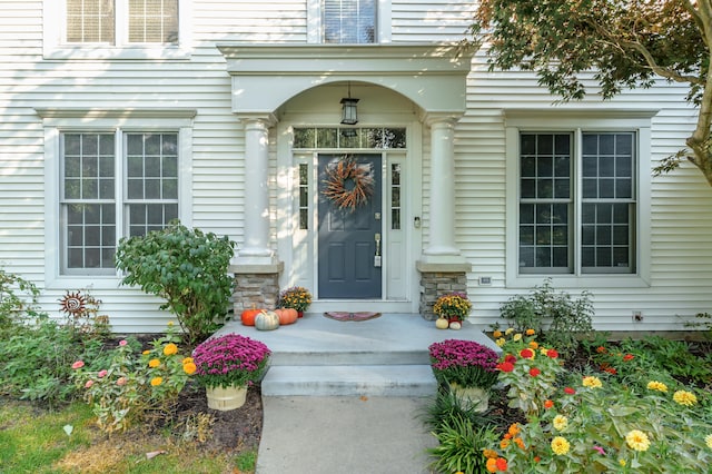 view of property entrance