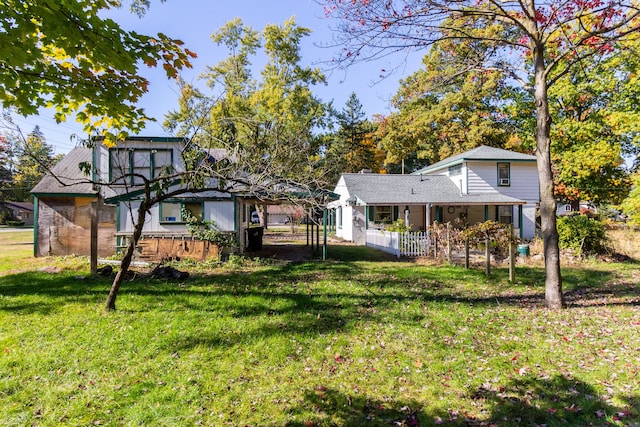 21048 Whitlock St, Farmington Hills, MI 48336 - view of back of property