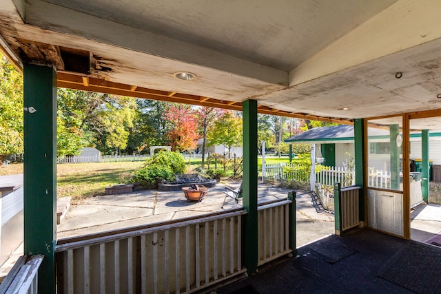 21048 Whitlock St, Farmington Hills, MI 48336 - view of patio