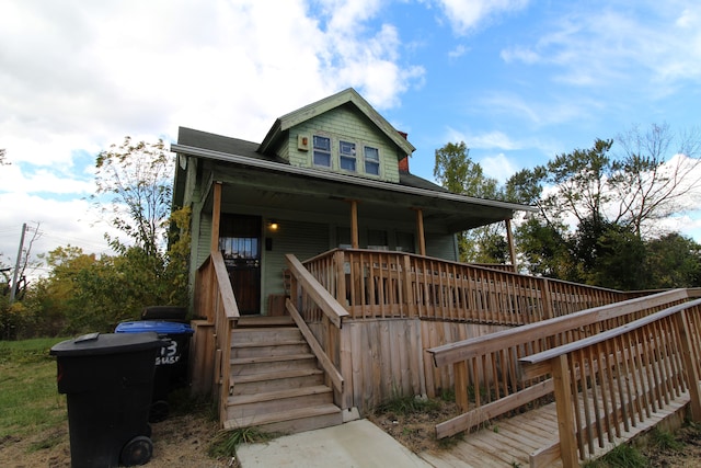 view of front of home