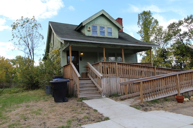 view of front of home with covered porch